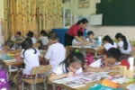 Bộ Giáo dục cải cách, nhiều mục như "đẽo cày giữa đường" 