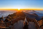 Đón xuân khác lạ giữa non ngàn Tây Bắc