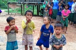 Đồng bào dân tộc Ma - Coong mất trắng mùa màng do lũ lụt
