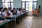 Học sinh bị nợ hàng trăm tiết học dù mới học được 2 tháng