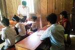 Lớp học chỉ có 10 học sinh giữa đại ngàn Trường Sơn