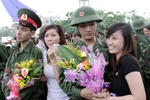 Chùm ảnh rộn ràng ngày hội tòng quân