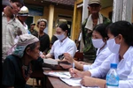 "Thưa Bộ trưởng không thể vừa đưa phong bì vừa chụp ảnh tố cáo bác sĩ"