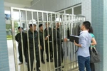 Hai nữ công nhân bị 'chôn sống': Cấm cửa công an, báo chí 