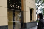 "Ông lớn" Milano - Gucci Hà Nội vẫn chờ xác minh thật giả