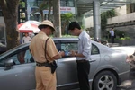"Tôi từng bị hạch sách dù đi xe chính chủ"