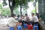 'Làm tướng nhà quê không bằng ngồi lê Hà Nội'
