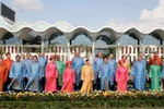 BT Hoàng Tuấn Anh “hứa" sẽ chỉ đạo làm đề án chọn Quốc phục