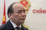 “30% số công chức sáng cắp ô đi, tối cắp về”