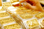 Đọc nhanh chiều 4/4: Giá vàng giảm mạnh còn 43,5 triệu đồng/lượng