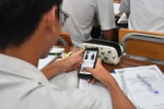 Học sinh sử dụng điện thoại ở trường lợi bất cập hại