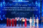 Trường THCS Đoàn Thị Điểm kỷ niệm 20 năm và nhận Huân chương lao động hạng Nhì