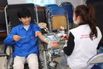 ĐH Nguyễn Trãi tổ chức ngày hội hiến máu "Chia sẻ giọt đào - Trao niềm hy vọng"