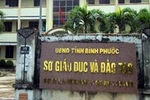 Chép báo cáo thành tích của nhau để trình Chủ tịch tỉnh khen thưởng