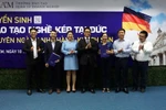 Khởi động chương trình du học nước ngoài được hưởng lương