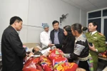 Bộ trưởng Đinh La Thăng chỉ đạo làm cầu tạm cho dân đi lại ở Lai Châu