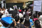 Hàng nghìn người chen nhau nộp hồ sơ vào ngành thuế: Nói lên điều gì?