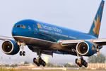 Khách hàng nghi vấn nguyên nhân Vietnam Airlines hoãn chuyến bay 