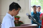 Người vợ bị chồng tẩm xăng đốt như "ngọn đuốc sống" 