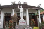 Một người dân ở huyện miền núi tự xây nhà thờ Bác Hồ 