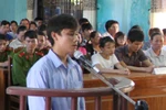 Ra chợ mua dao về gây án