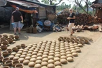 Ảnh: Gốm Thanh Hà theo du khách đi khắp thế giới