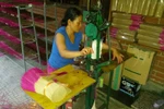 Làng hương trầm ở Huế “chạy” Tết 