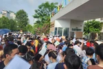 Phụ huynh xếp hàng xuyên đêm nộp hồ sơ vào TH Vạn Bảo: Phòng GD Hà Đông lý giải
