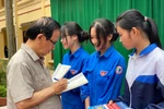 "Sống hết mình với ước mơ nhưng đừng quên trở thành người tử tế"