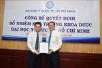 Ứng viên đạt chuẩn chức danh giáo sư ngành Dược sở hữu 195 bài báo khoa học