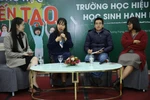 Trường có dạy 100 bài đạo đức nhưng người lớn nói bậy, bài học sẽ vô nghĩa
