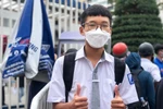 "Chiếc thuyền ngoài xa" vào đề thi môn Văn, thí sinh thấy đề hay, không quá khó