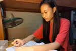 Nữ sinh nỗ lực giành học bổng 1 tỷ và học để vun đắp mái nhà SOS Hải Phòng