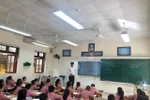 Thầy giáo Huy làm loa tự động giúp tuyên truyền trong trường học