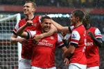 Arsenal 4-1 Wigan: Cazorla lập 'poker' tiễn Wigan xuống hạng