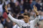 Real Madrid 3-1 Real Betis: Ozil lập cú đúp, Albiol cứu thua vạch vôi