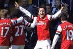 West Brom 1 - 2 Arsenal: Rosicky lập cú đúp, "Pháo" thắng với 10 người