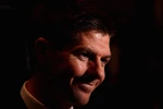 Steven Gerrard nhận giải Cầu thủ xuất sắc nhất nước Anh 2012