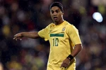 Ronaldinho: “Nếu có tôi, M.U còn vô địch nhiều hơn nữa!”