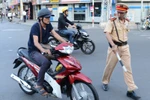 Bị dừng xe, chủ phương tiện có quyền làm gì?