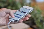 100% điện thoại iPhone bị cài phần mềm gián điệp?