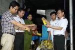 Tiêu hủy 10 tấn sản phẩm trà xanh C2 không đạt chất lượng
