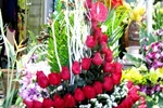Những bó hoa tiền triệu đắt khách ngày 20/10