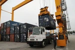Xuất siêu tháng 1/2013 cao kỷ lục, gần bằng cả năm 2012