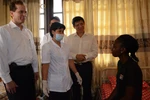 Đề phòng Ebola, 3 sinh viên Nigeria đến Việt Nam bị giám sát chặt chẽ