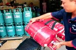 Giá gas bất ngờ giảm 10.000-12.000 đồng/bình