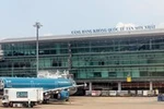 Sân bay Tân Sơn Nhất nhiễu sóng lạ, nhiều chuyến bay không thể cất, hạ cánh