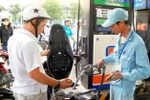 Giá bán lẻ xăng dầu có "gánh" hoa hồng đại lý?