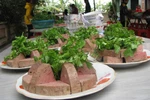 Xây nhà lầu từ món... giò ngựa