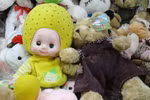 Búp bê đầu trái cây chứa chất độc hại trí não trẻ em